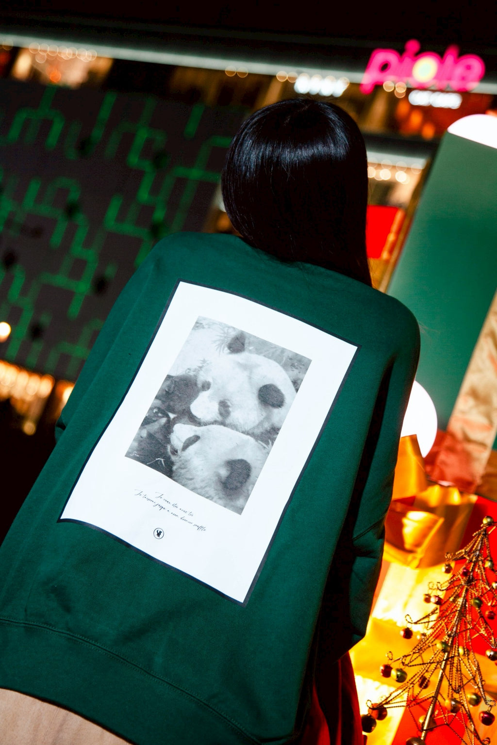 GIFT OF LOVE CREWNECK【GREEN】