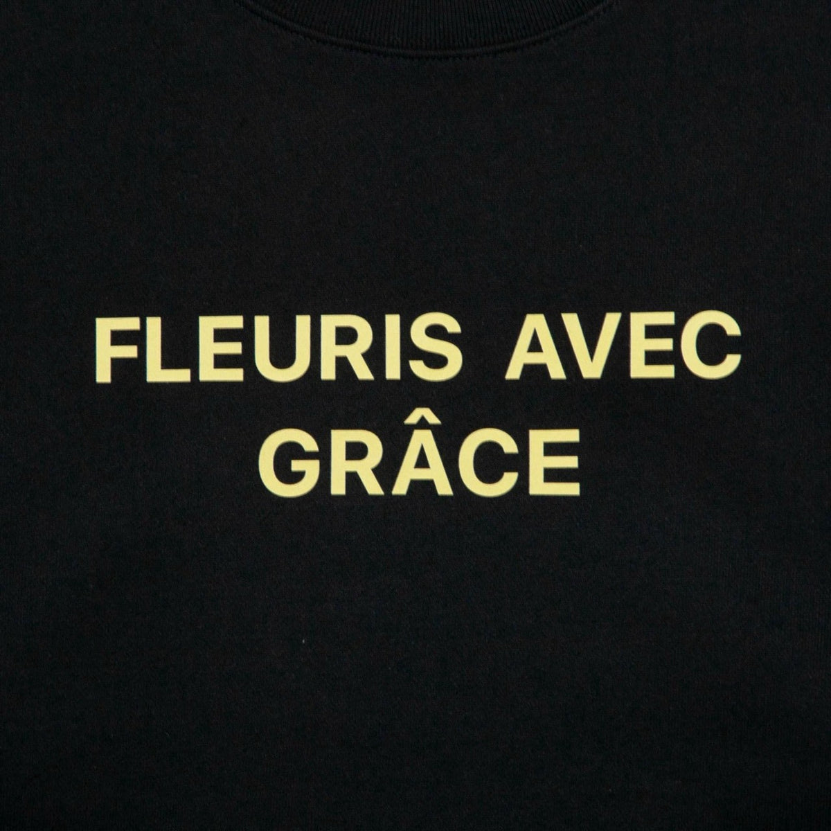 LE LYS NOBEL CREW NECK [BLACK]