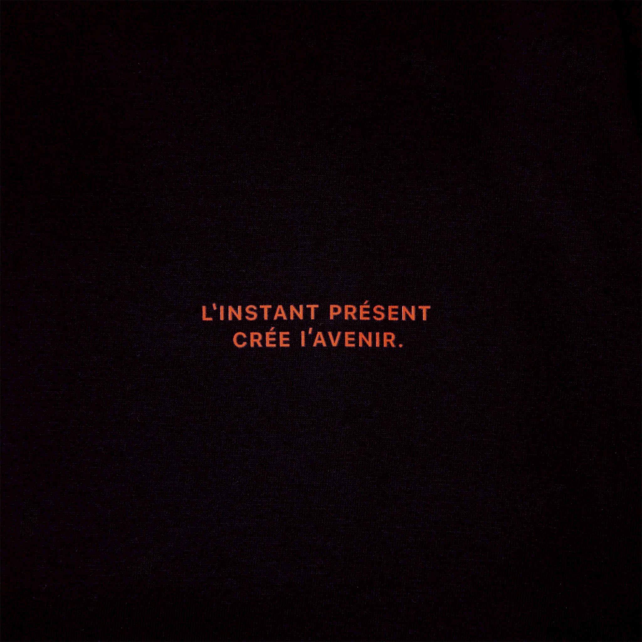 L’instant Sakura TEE [BLACK]