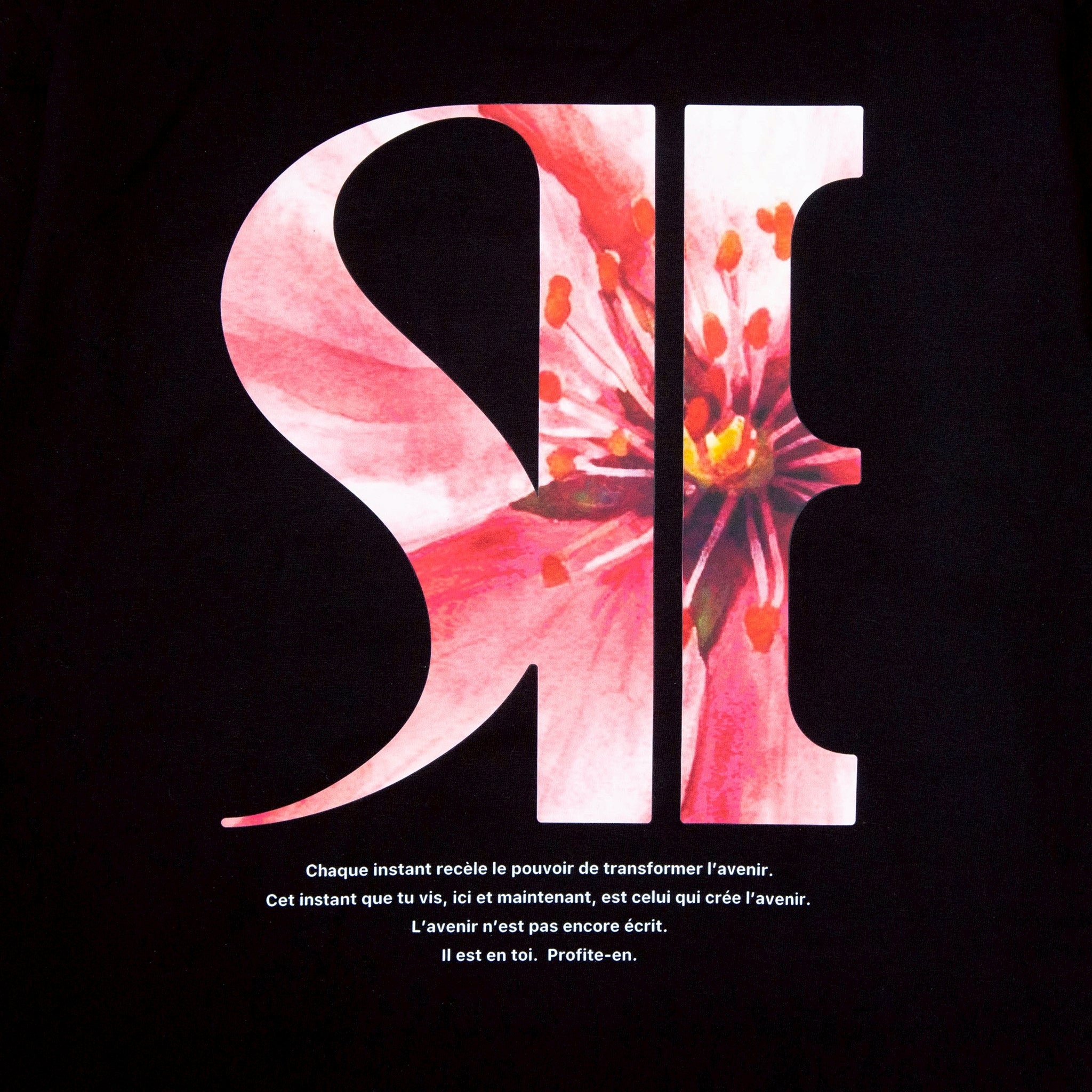 L’instant Sakura TEE [BLACK]